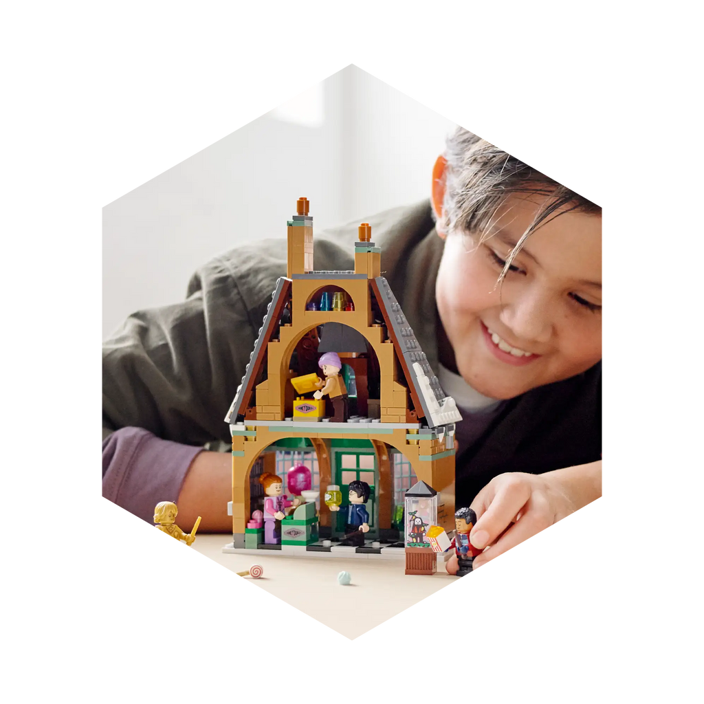 LEGO® Harry Potter 76388 Besuch in Hogsmeade™