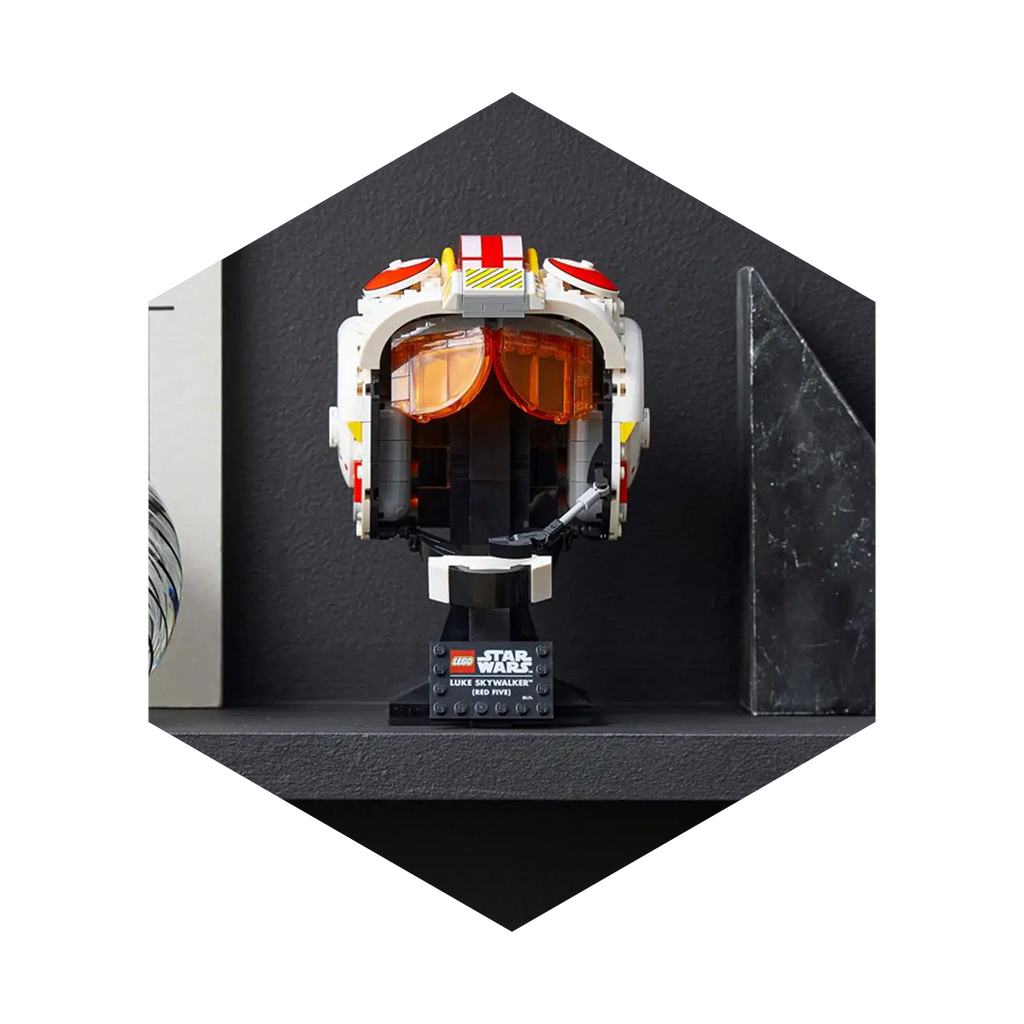 LEGO® Star Wars 75327 Helm von Luke Skywalker™ (Rot Fünf)